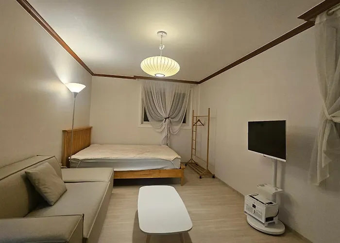 Station 5min 3room Seul