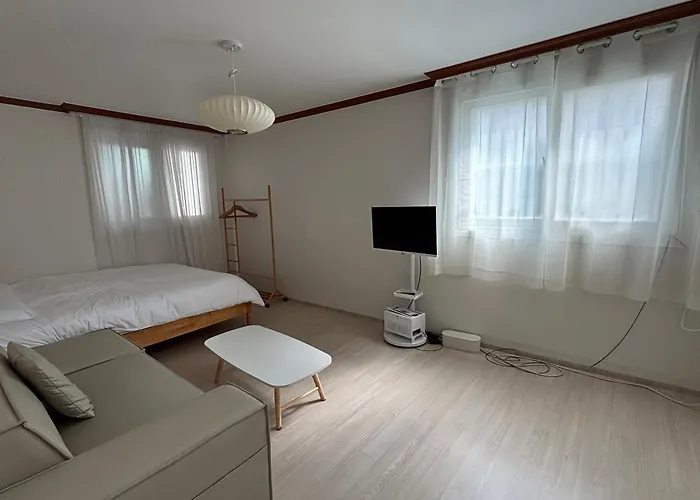 Station 5min 3room *